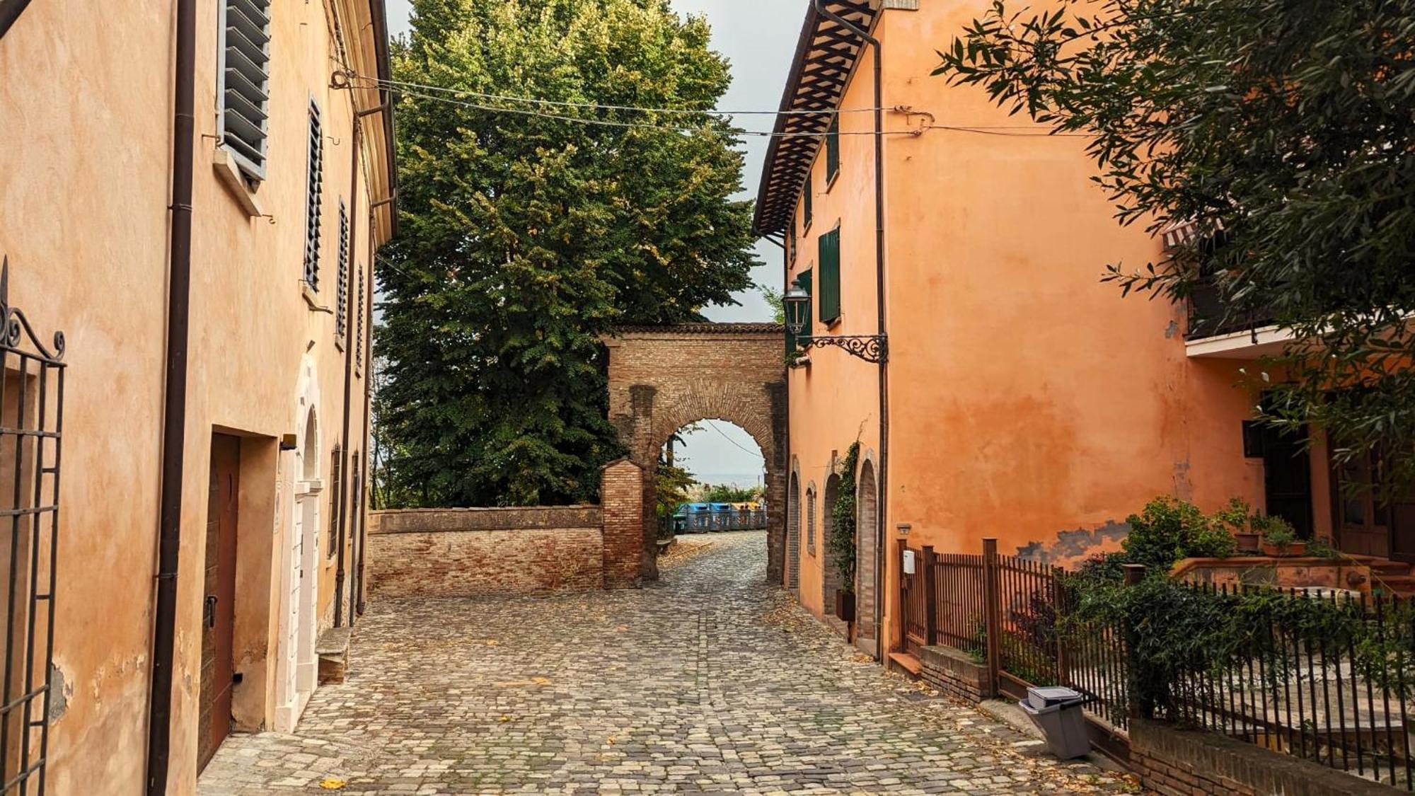 Relais B&B Corte Dei Turchi Longiano Exterior foto