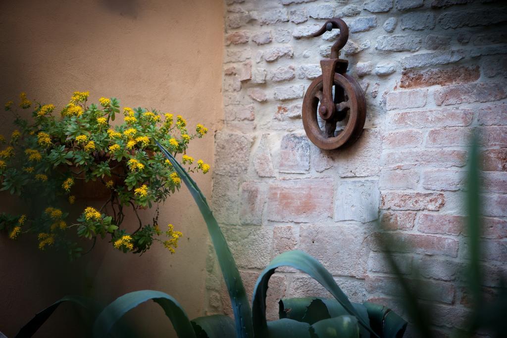 Relais B&B Corte Dei Turchi Longiano Exterior foto