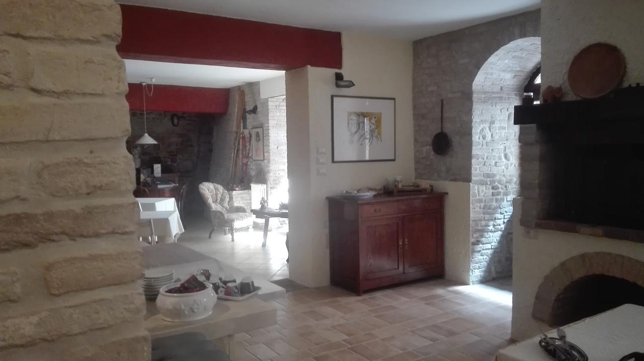 Relais B&B Corte Dei Turchi Longiano Exterior foto